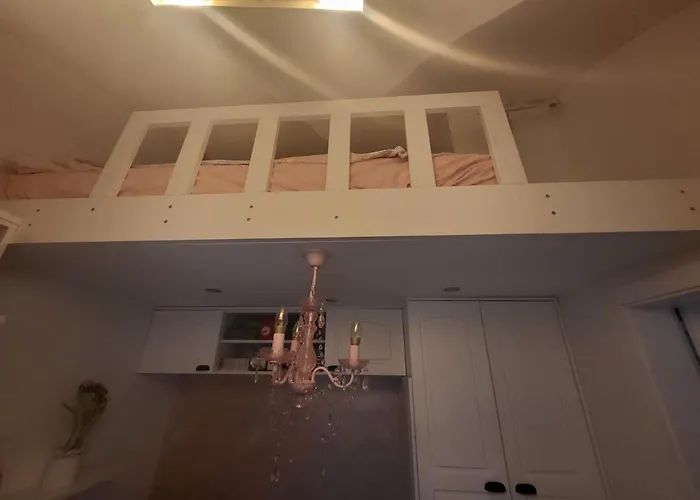 Vintage In The Centre Old Town