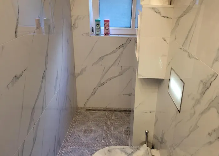 Vintage In The Centre Old Town Apartment *